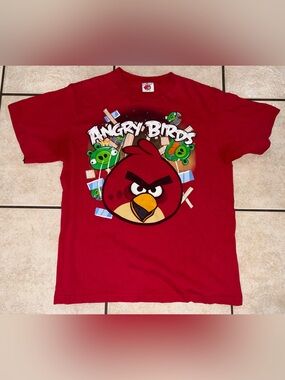 Angry Birds fifth Sun youth large Red Graphic Tee